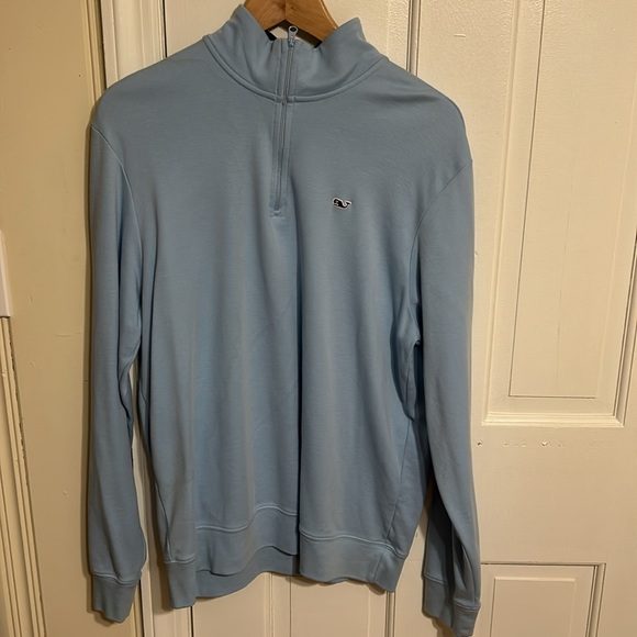 Vineyard Vines Baby Blue pull over. Medium - Picture 1 of 2